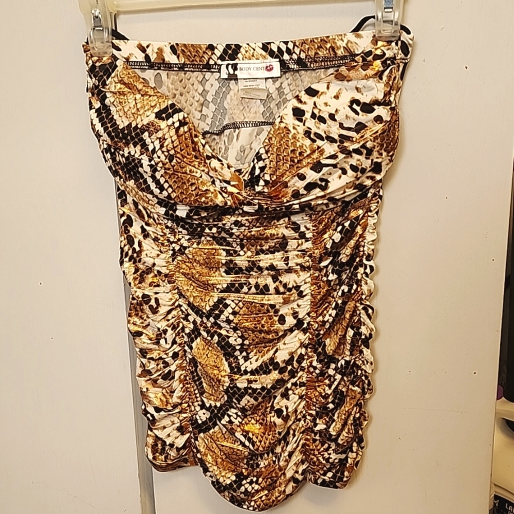 Strapless top